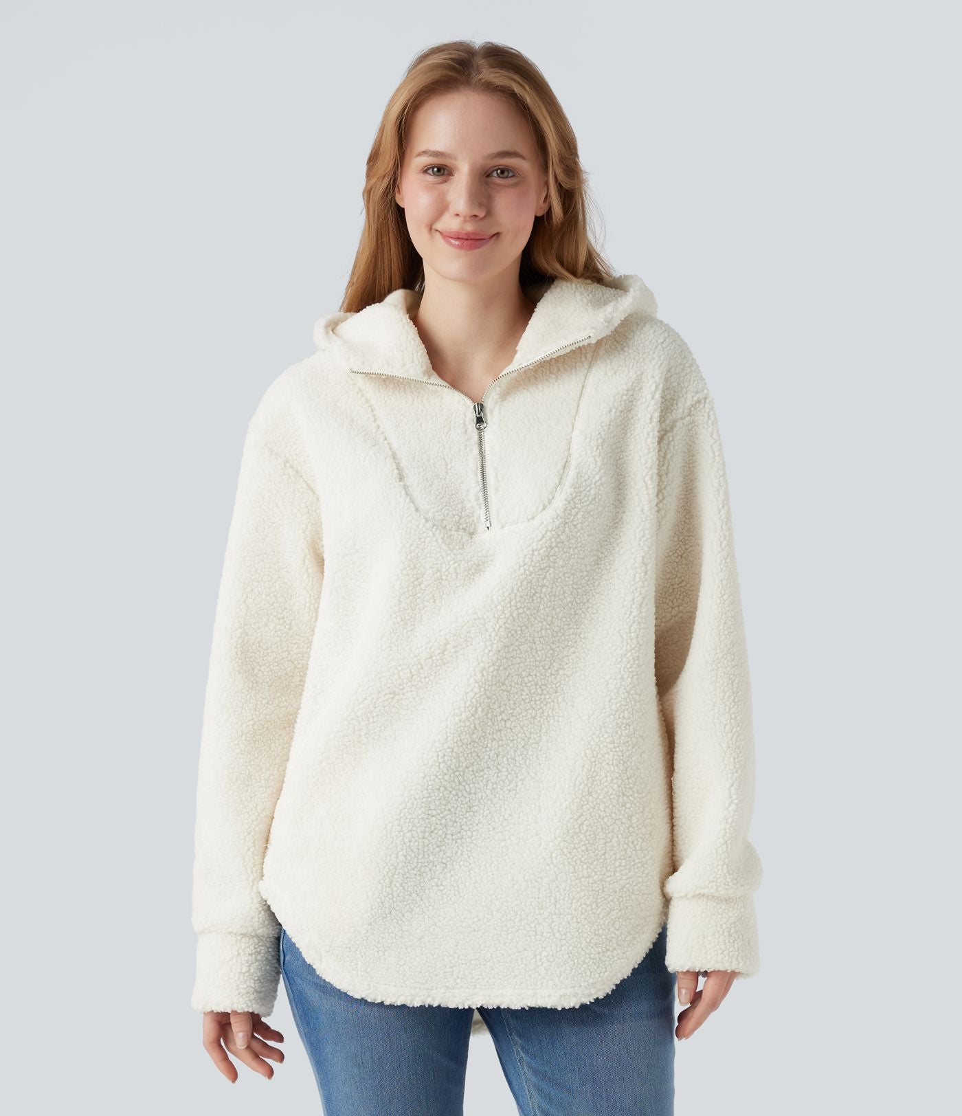 Sweat-shirt sherpa oversize à capuche et demi-zip avec ourlet arrondi et poches