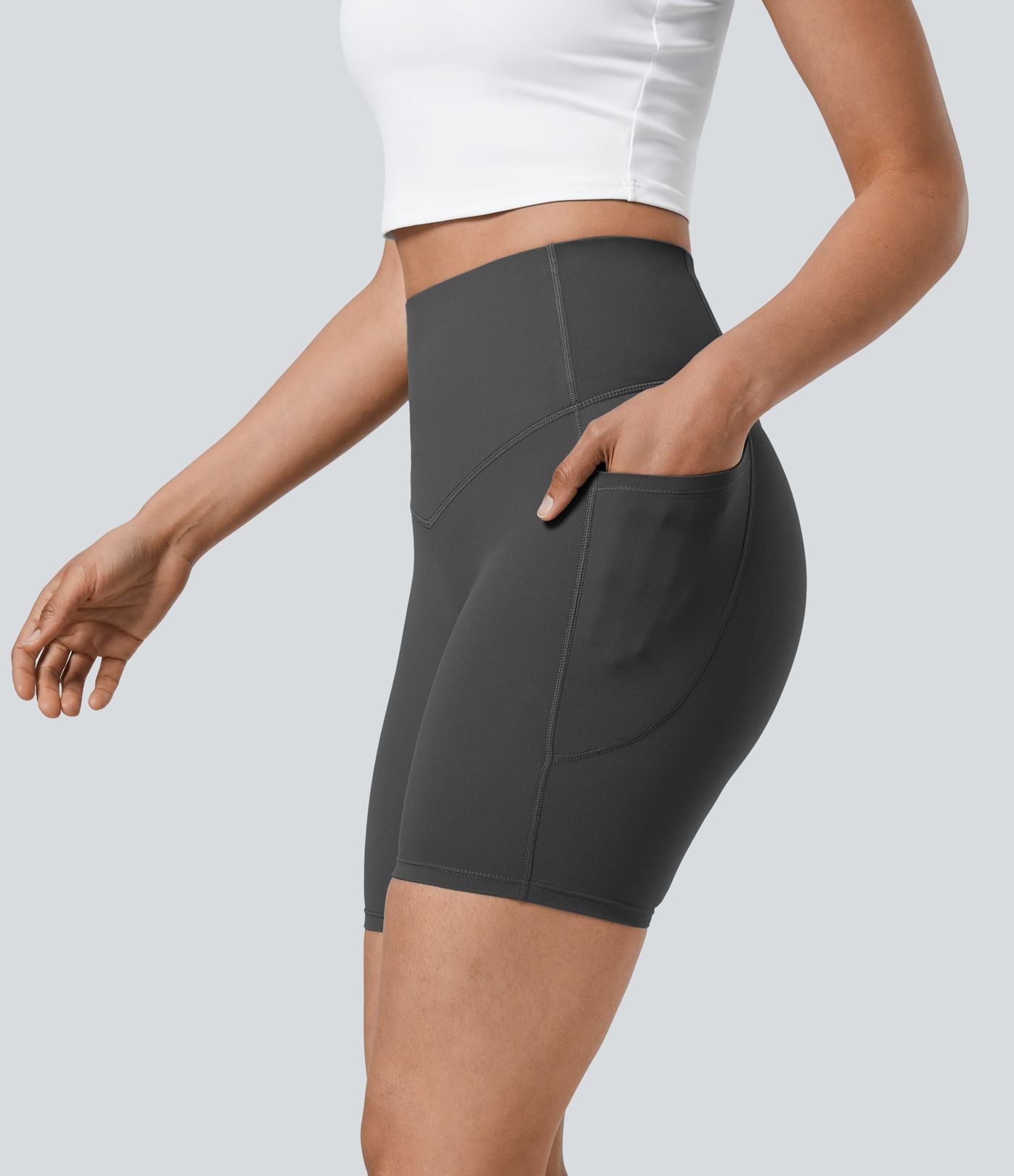 Short cycliste 17,5 cm d'entraînement gainant taille haute avec poches Halara UltraSculpt™