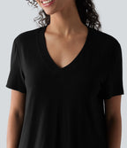 T-shirt décontracté col V manches courtes ourlet arrondi