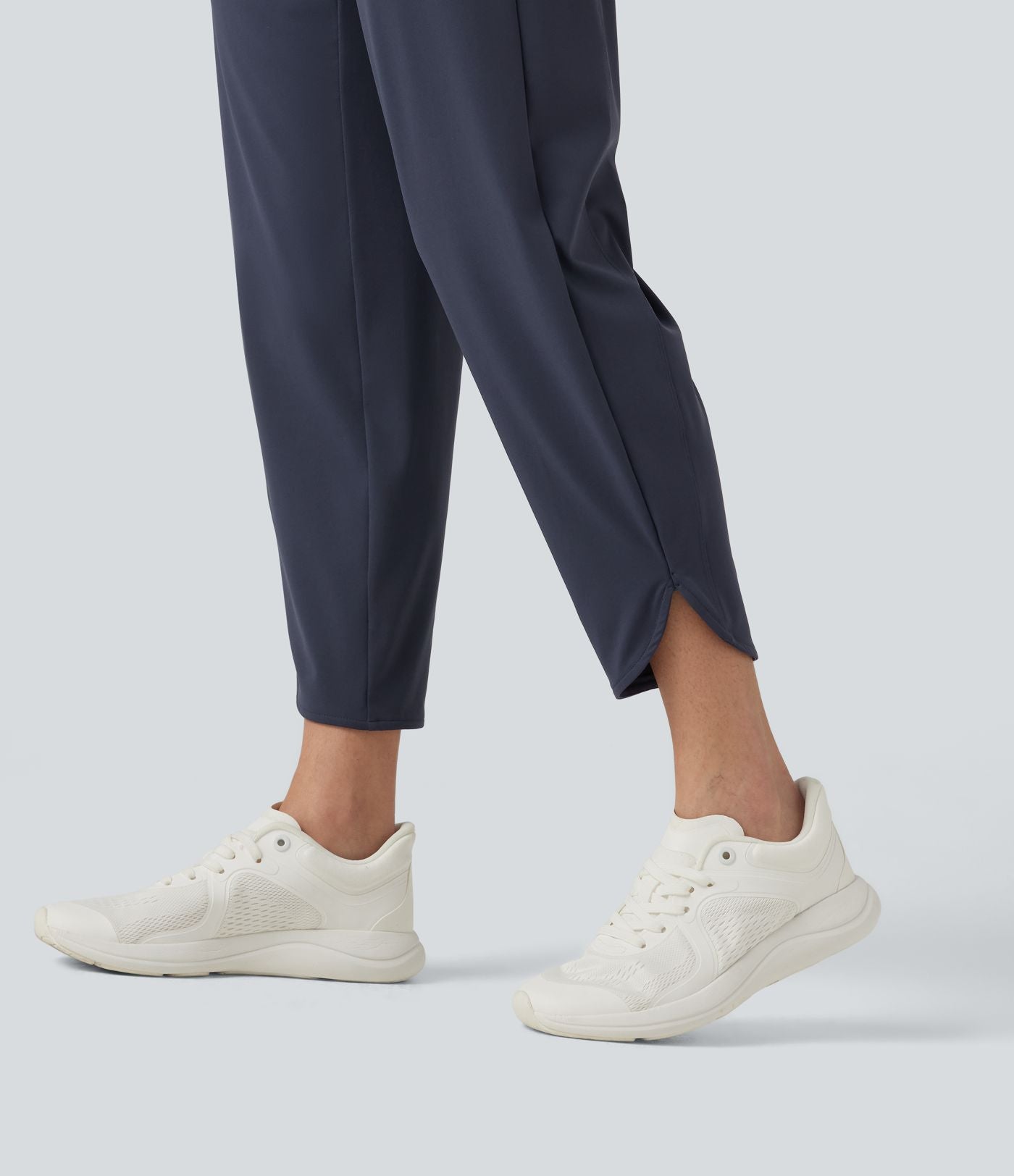 Pantalon de running court effet frais InstantCool taille haute à séchage rapide avec cordon intérieur, ourlet arrondi, poches et protection solaire UPF50+