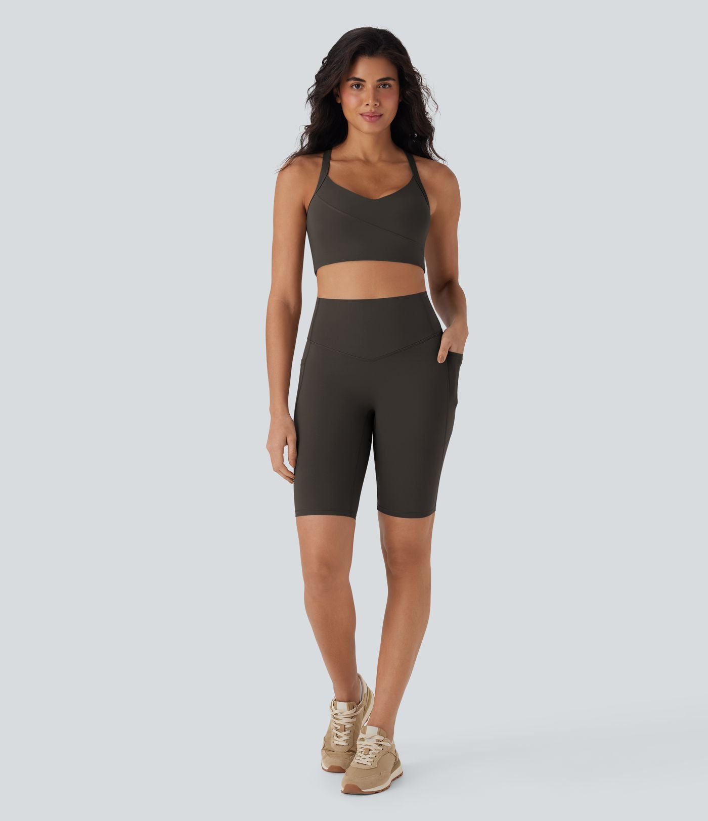 Short cycliste 22,8 cm d'entraînement gainant taille haute avec poches Halara UltraSculpt™