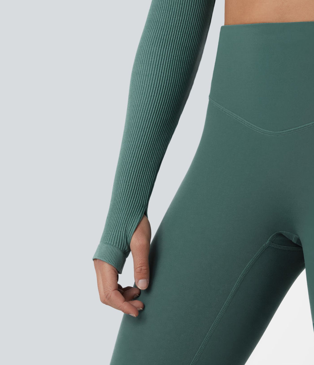 OneForm Seamless Flow Top de sport court yoga dos nu à manches longues raglan avec passants pouces