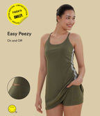 Robe sport mini dos ouvert Halara X Smiley® SoftlyZero™ Plush – Édition Easy Peasy