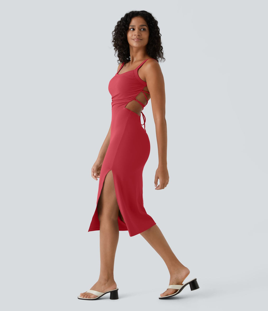 Robe midi laquée fendue, brassière intégrée, dos nu croisé