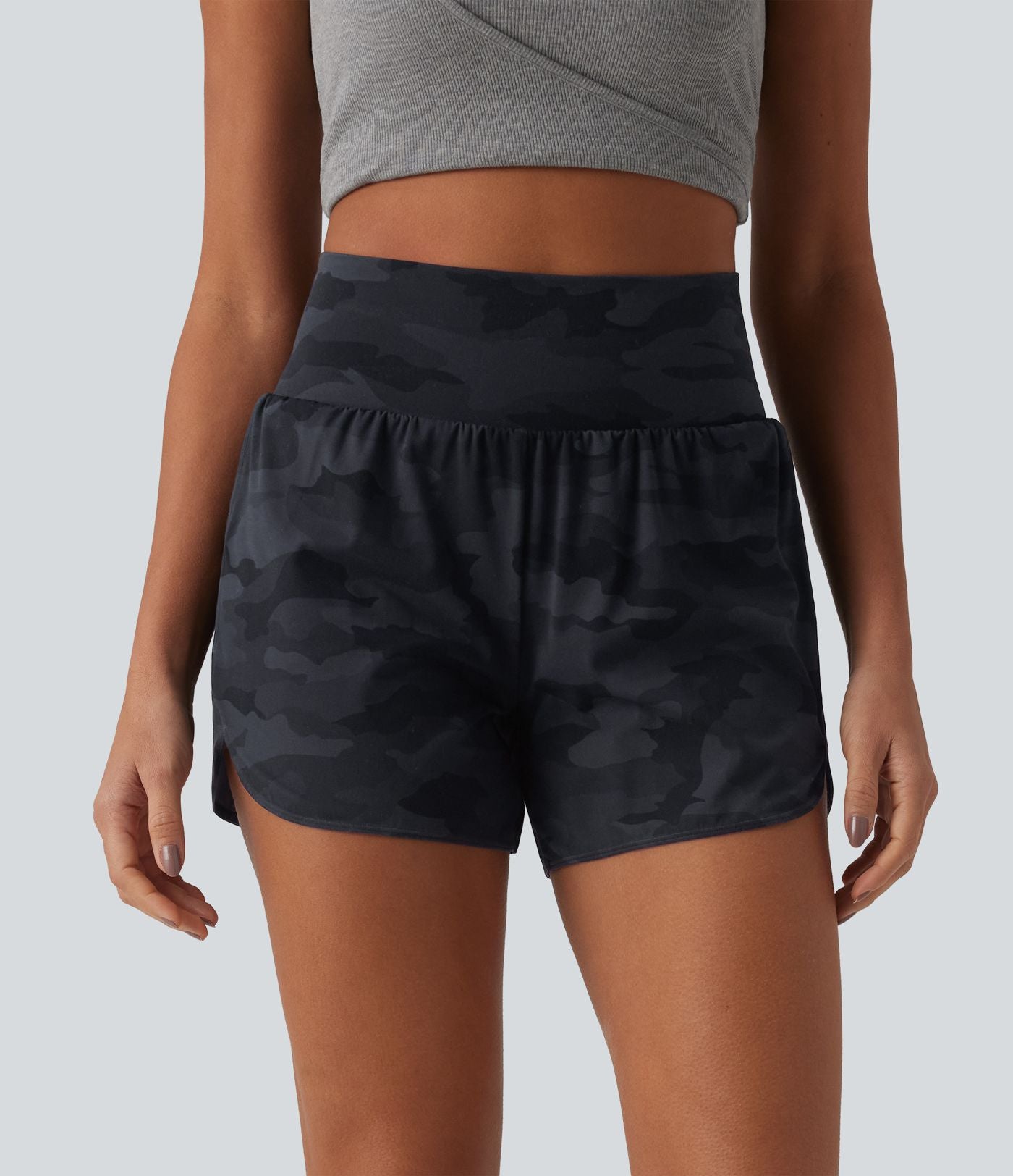 Short de running 2 en 1 Halara UltraSculpt™ gainant imprimé camouflage, taille haute, ourlet incurvé, 10 cm, avec poche