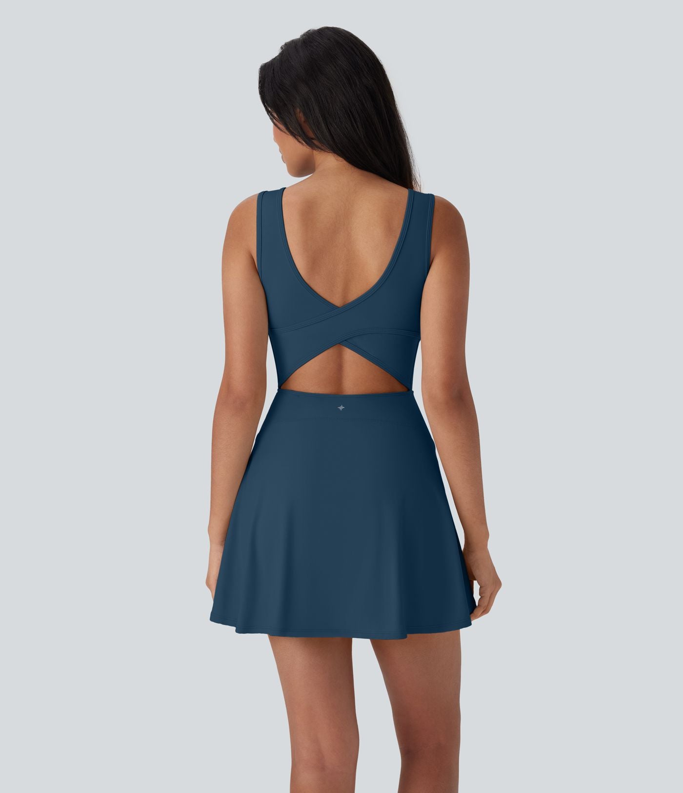 Robe SoftlyZero™ Airy de danse mini 2-en-1 dos nu, col U, bretelles croisées, poches latérales et effet frais InstantCool, accès facile Easy Peasy
