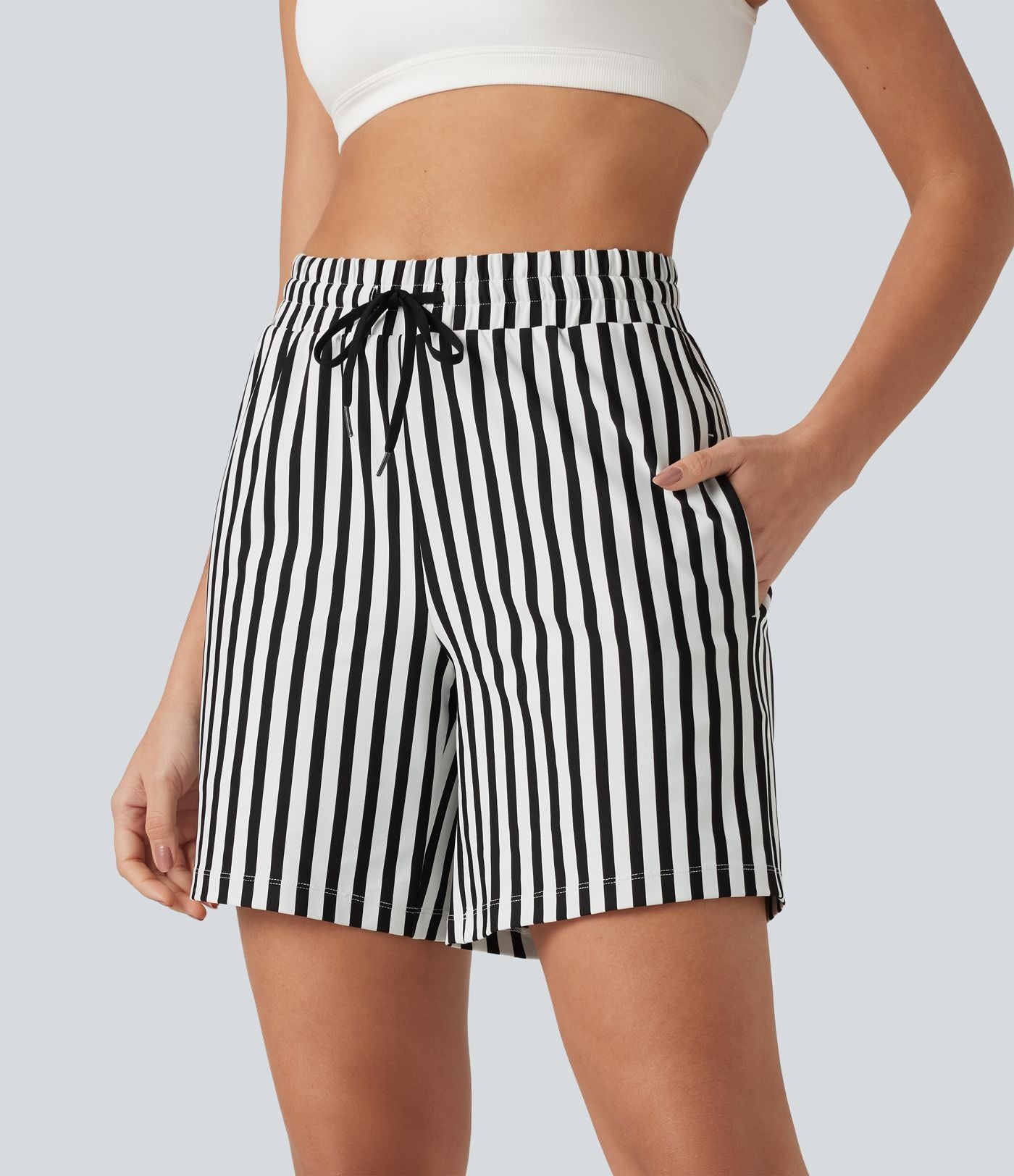 Short de yoga 2 en 1 à rayures taille haute avec cordon de serrage, poches, 17,5 cm
