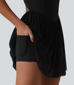 Robe de tennis courte fluide 2-en-1 SoftlyZero™ dos nu avec bretelles croisées, mesh contrasté, brassière intégrée et poches – Easy Peasy