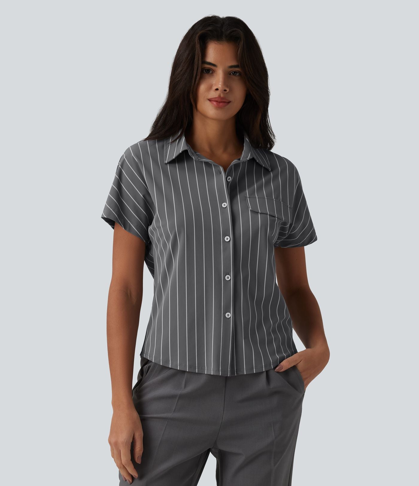 Chemise tailleur à rayures manches courtes