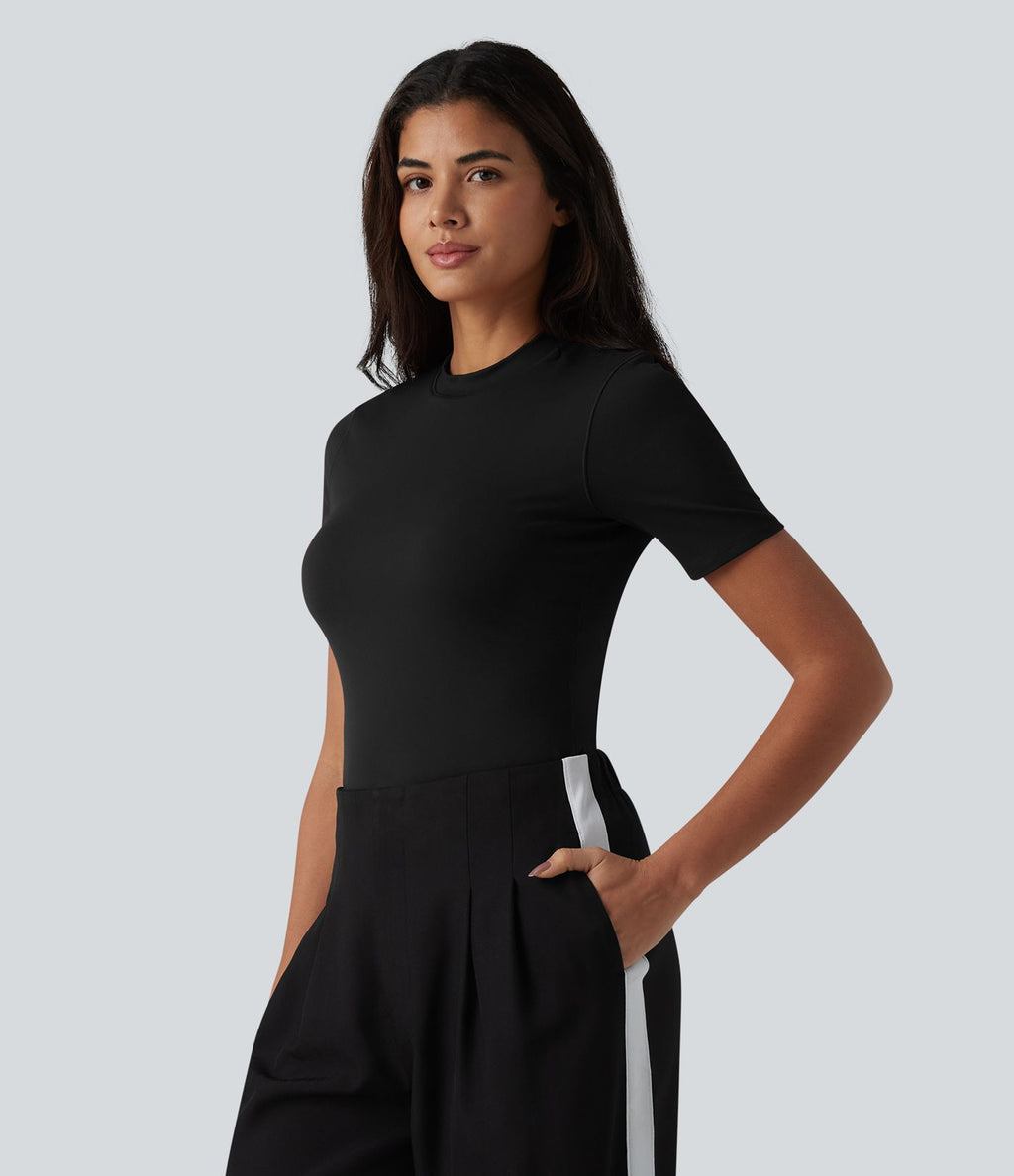 T-shirt col rond manches courtes avec brassière intégrée