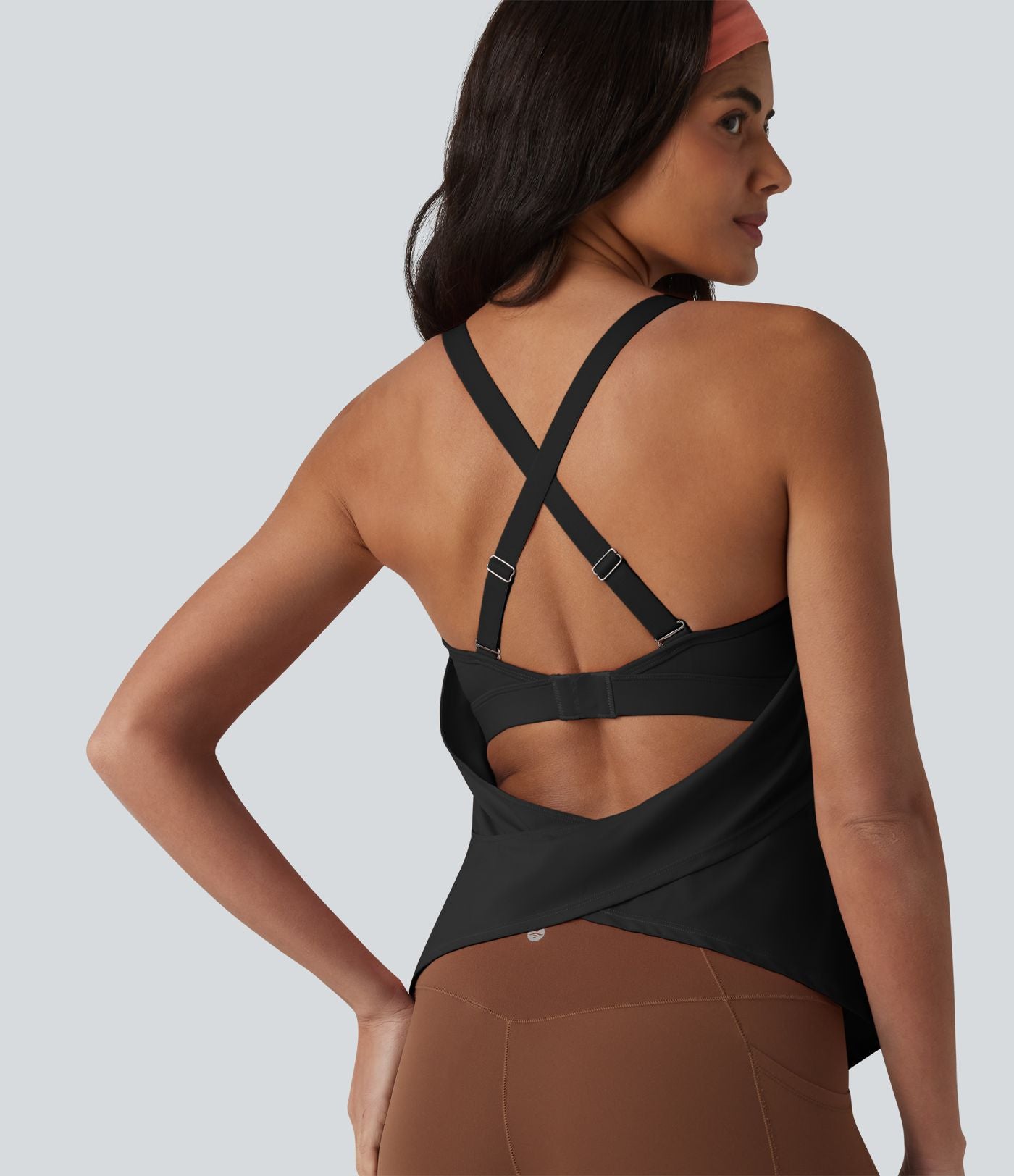 Halara UltraSculpt™ Débardeur d'entraînement dos nu croisé avec boucle ajustable et soutien-gorge intégré