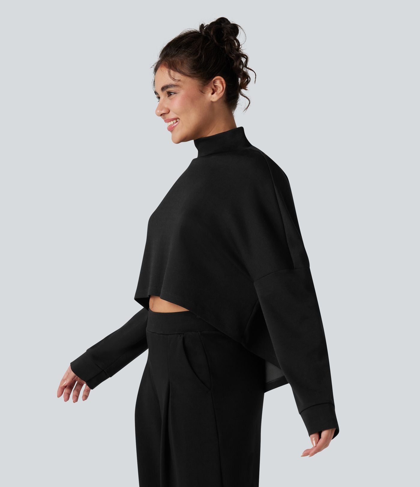 Sweat-shirt oversize col montant asymétrique manches longues