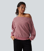Sweat-shirt rayé épaules dénudées manches longues coupe décontractée