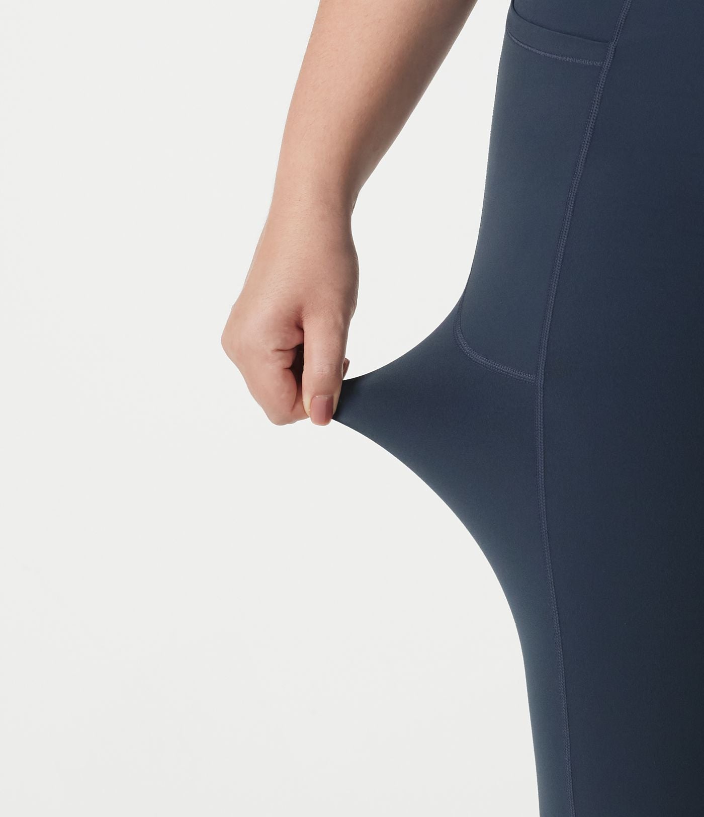 Legging flare évasé gainant grande taille Halara UltraSculpt™ taille haute, effet push-up fessier avec poches