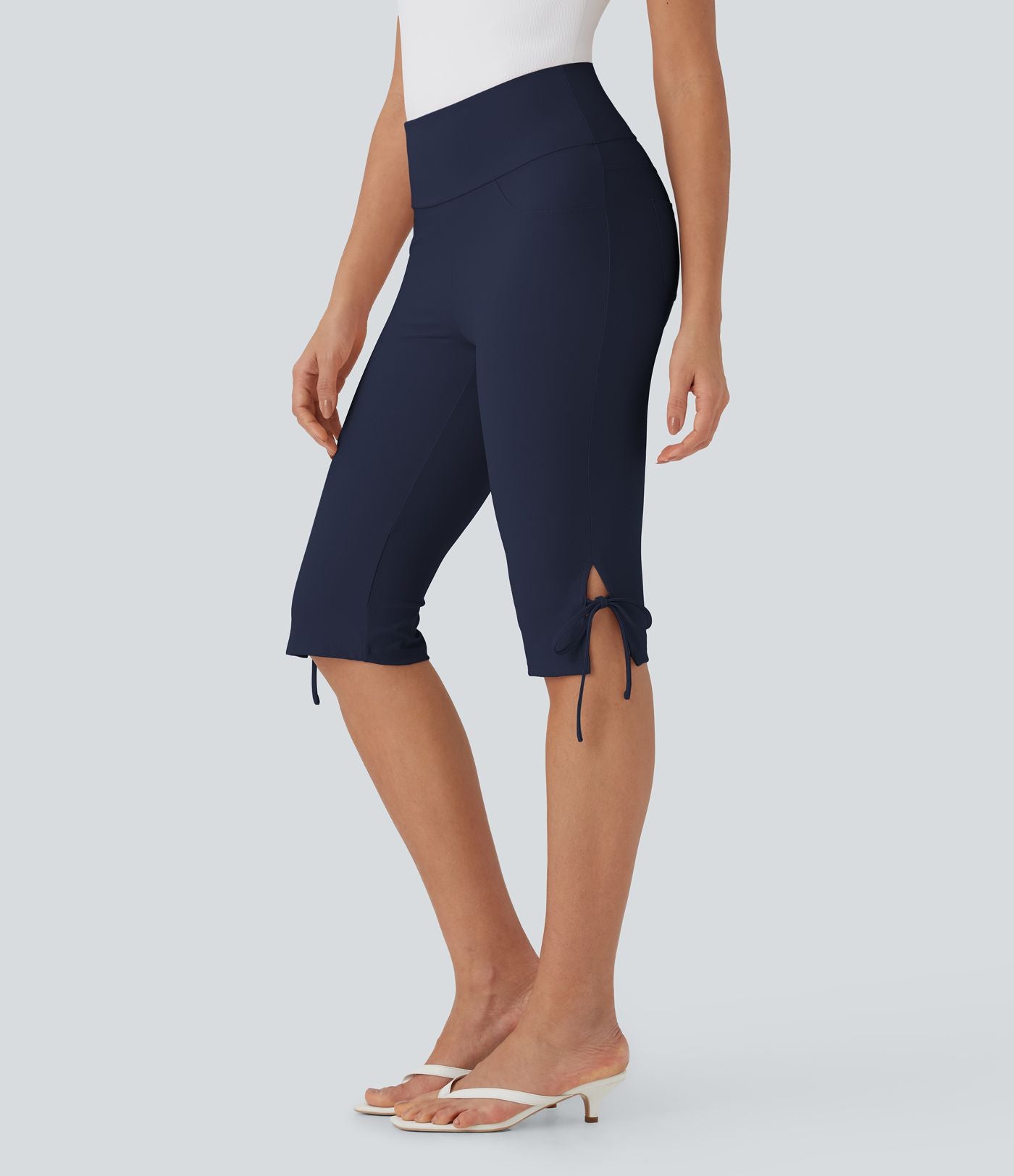 Pantalon corsaire décontracté taille moyenne à laçage avec poches arrière