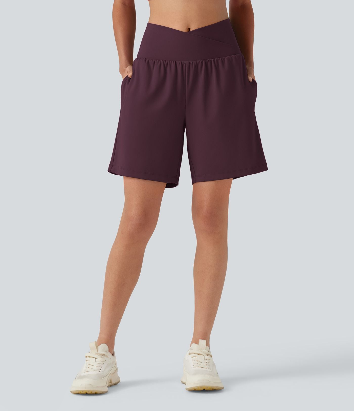 Short de yoga SoftlyZero™ Airy 2-en-1, taille haute, croisé, à effet frais InstantCool, 17,5 cm, avec poches
