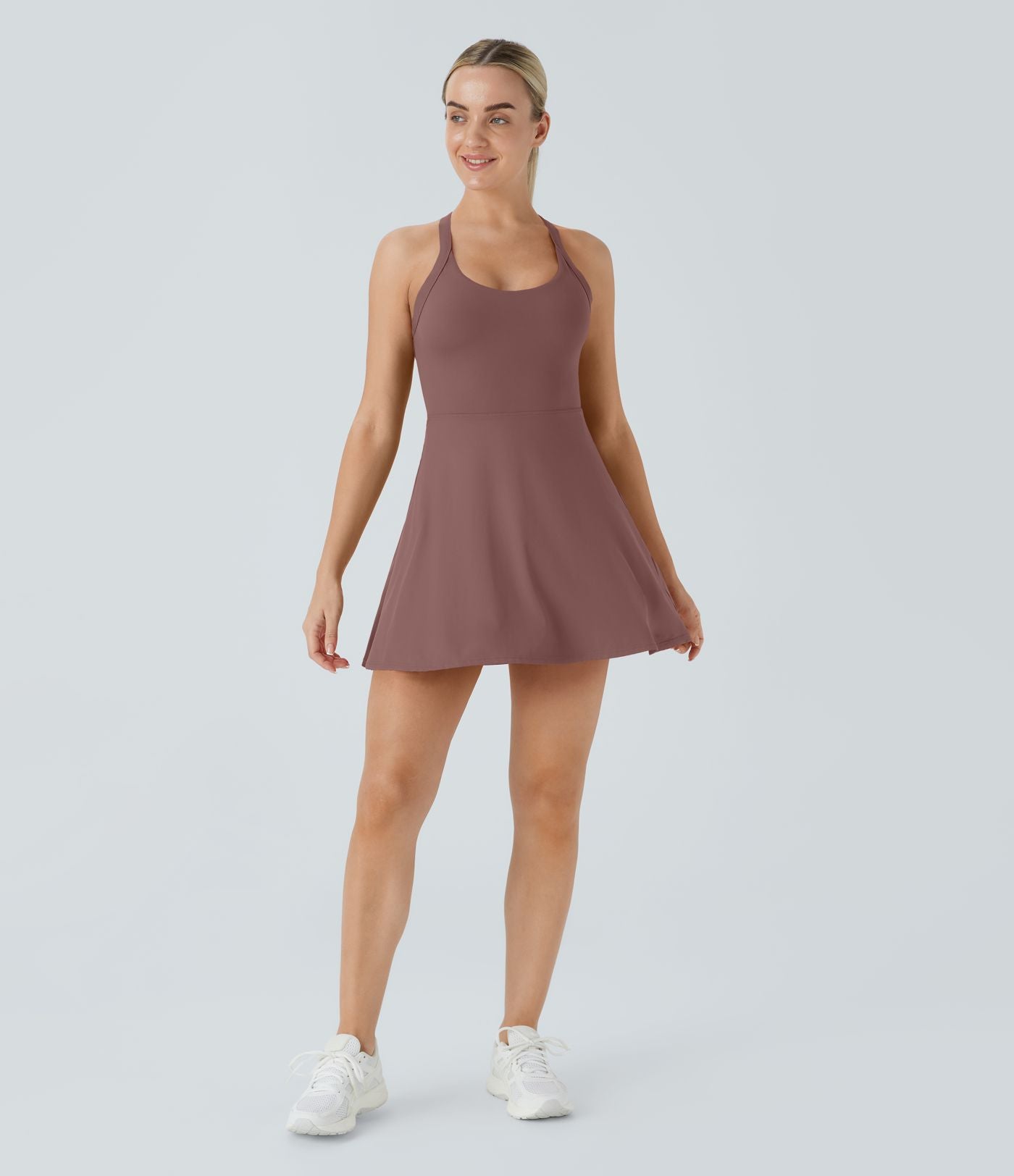 Robe de sport dos nu torsadée A-C