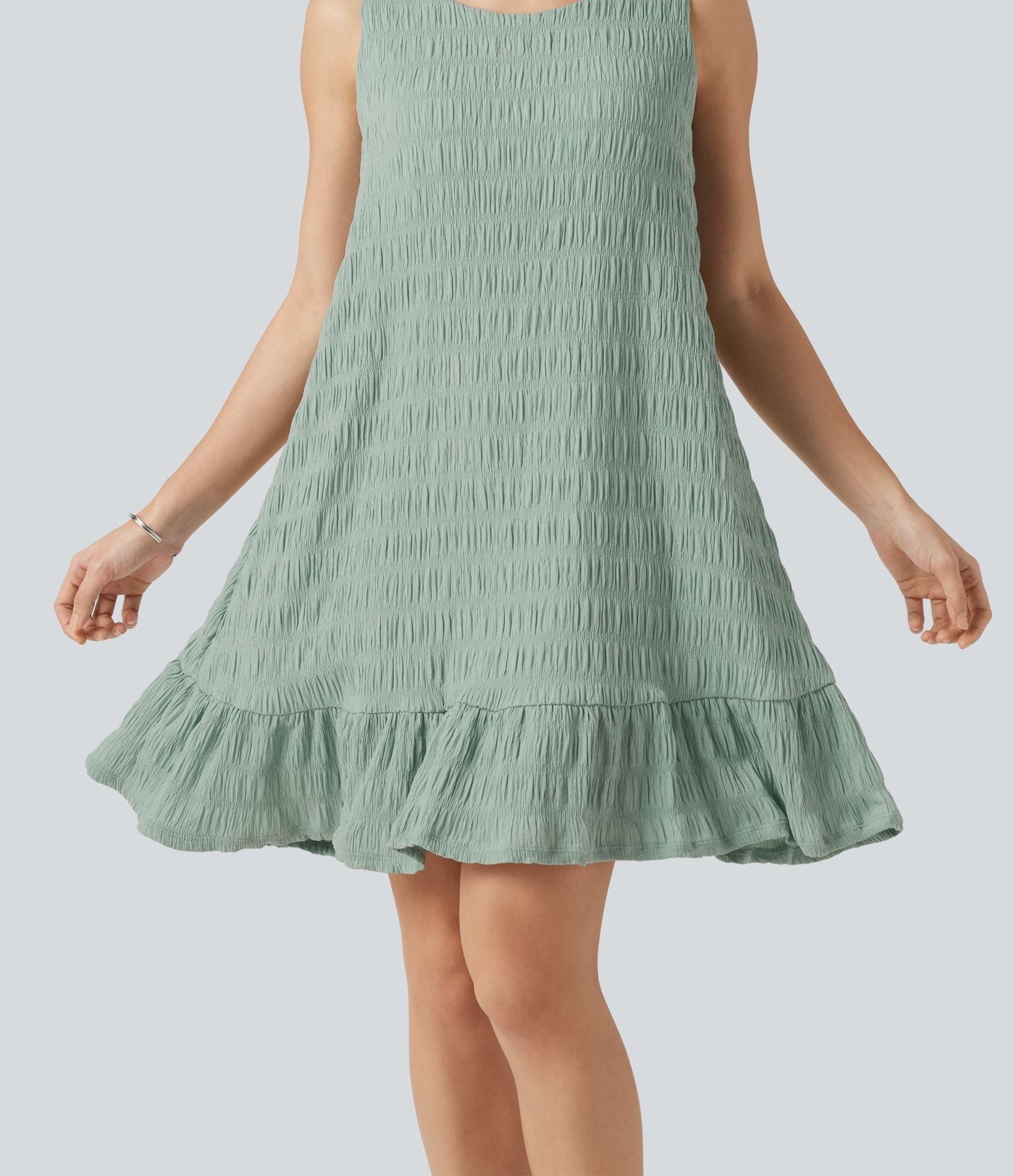 Robe mini sans manches à encolure arrondie avec ourlet à volants, coussinets amovibles et bonnets E à G