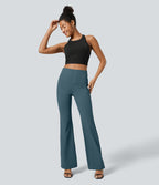 Pantalon tailleur légèrement évasé taille haute avec poches arrière Halara Flex™