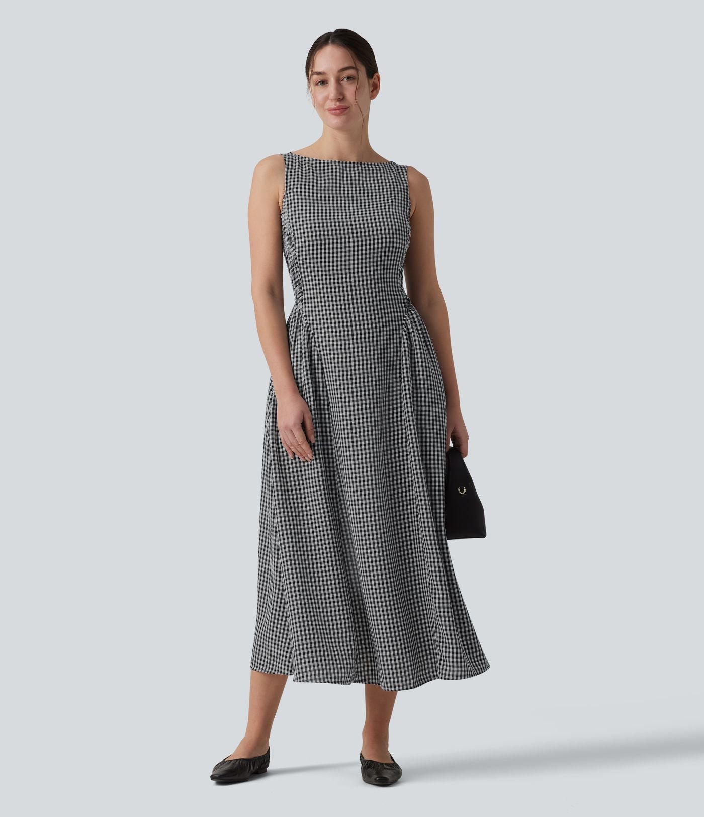 Robe longue fluide casual aspect lin col bateau sans manches à carreaux avec poches