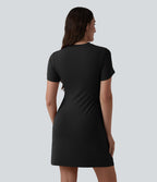 Robe mini décontractée évasée col rond manches courtes