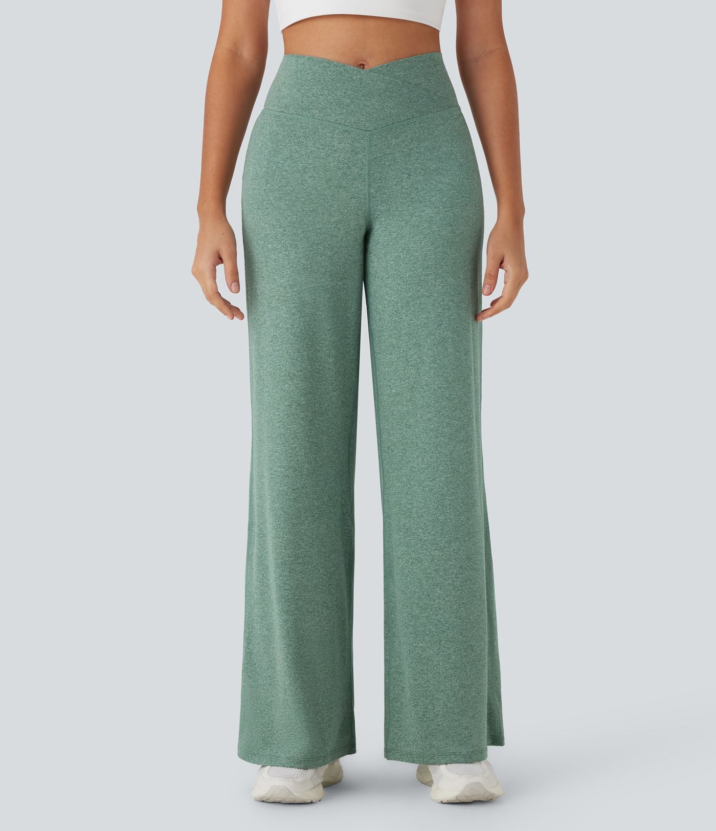 Pantalon de yoga à jambe large avec taille haute croisée et poche arrière