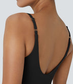 Robe de sport mini SoftlyZero™ Airy à effet frais InstantCool 2-en-1 avec volants superposés et dos nu avec poches