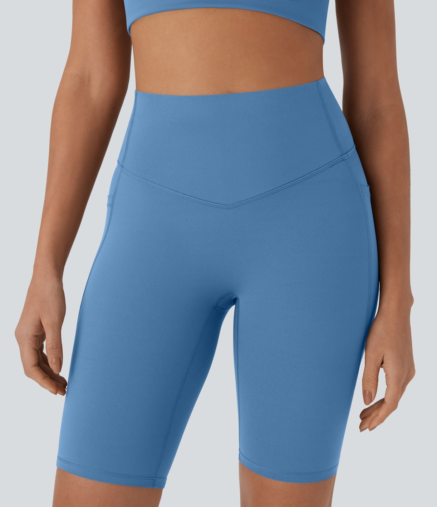 Short cycliste 22,8 cm d'entraînement gainant taille haute avec poches Halara UltraSculpt™
