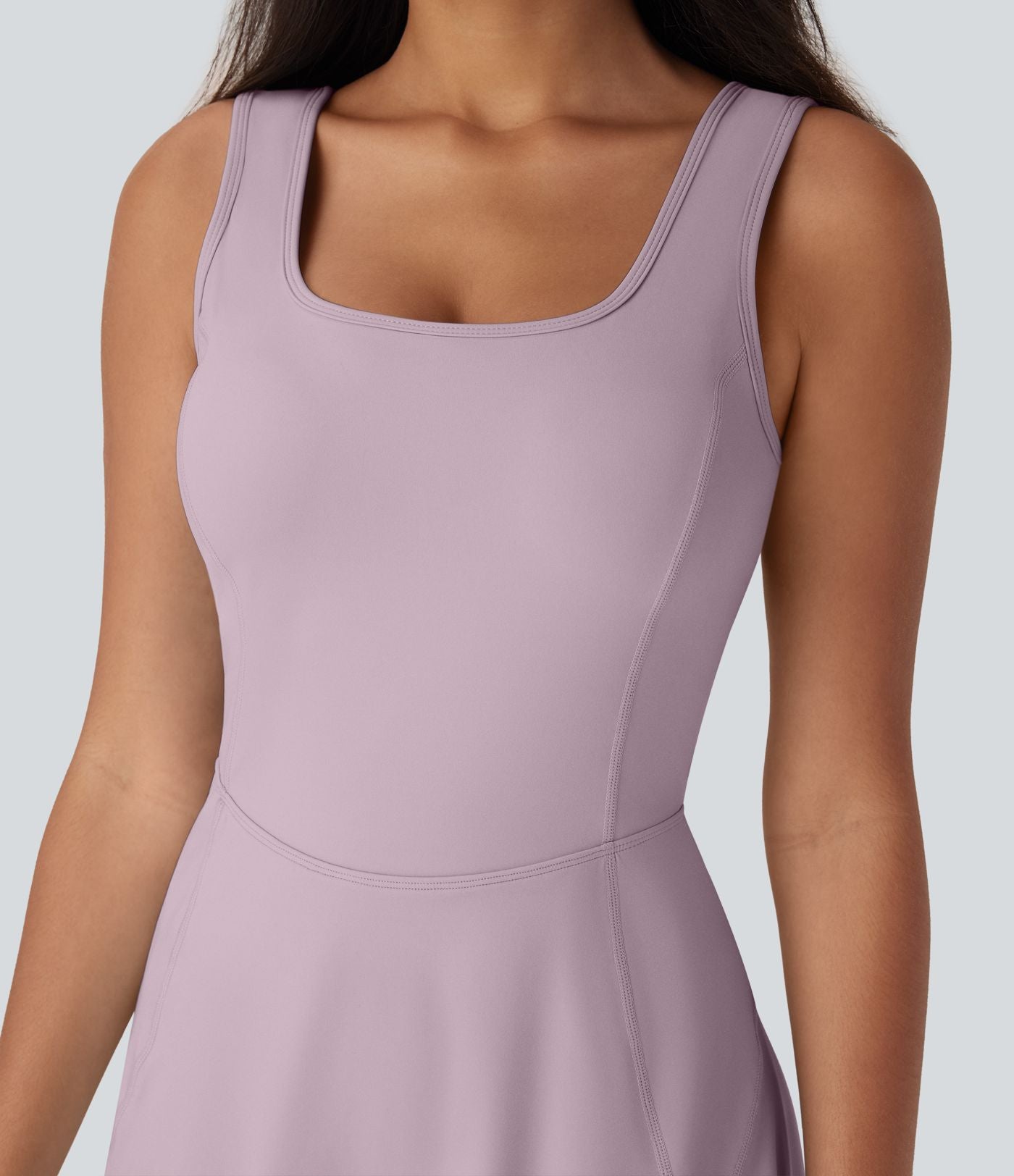 Robe SoftlyZero™ Airy de danse mini 2-en-1 dos nu, col U, bretelles croisées, poches latérales et effet frais InstantCool, accès facile Easy Peasy