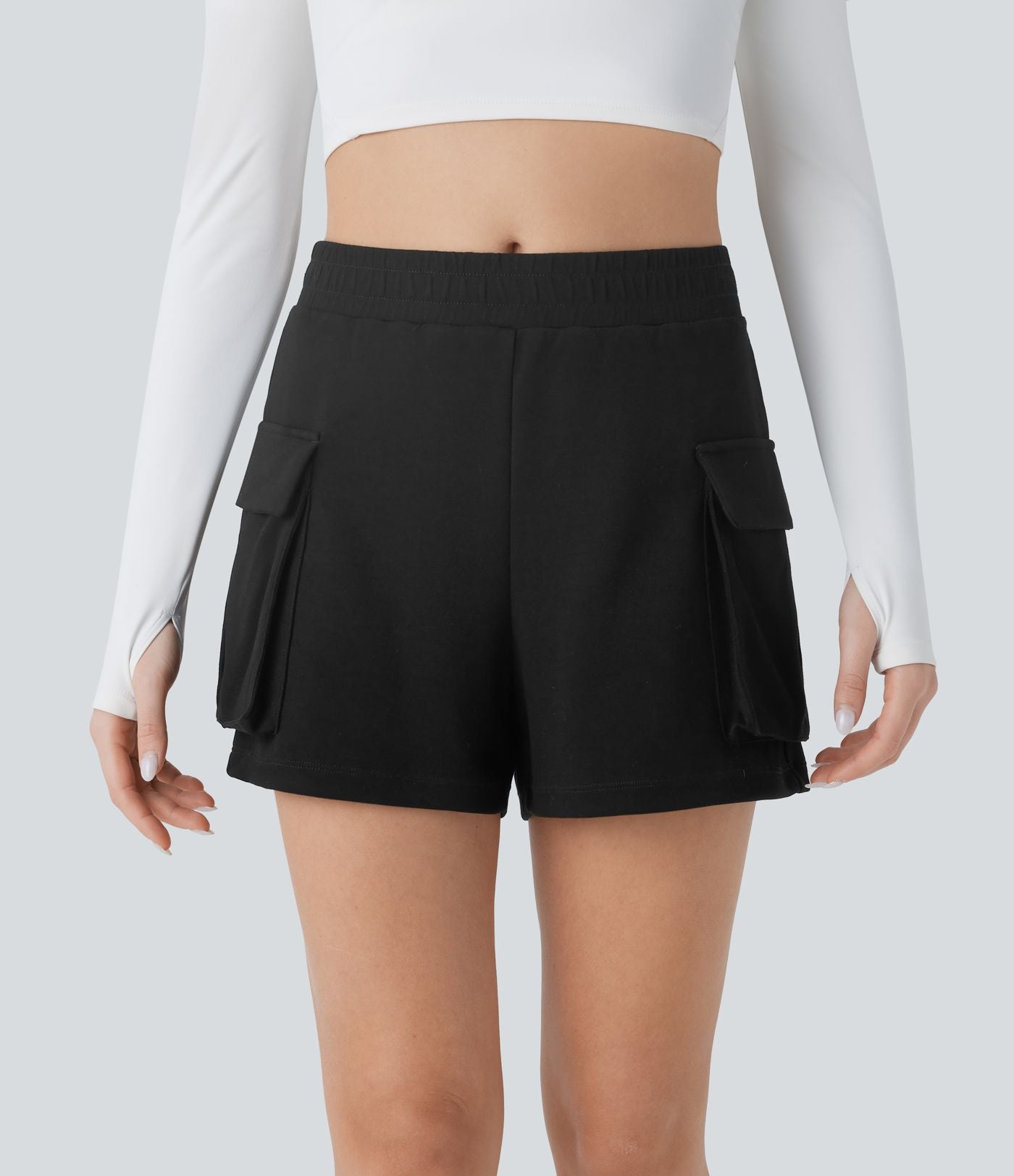 Short sweat de yoga cargo taille haute à poches rabattues