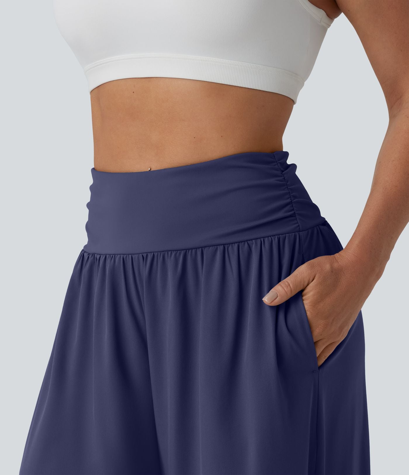 Pantalon fluide Breezeful™ taille haute à séchage rapide avec fronces, fente et poches