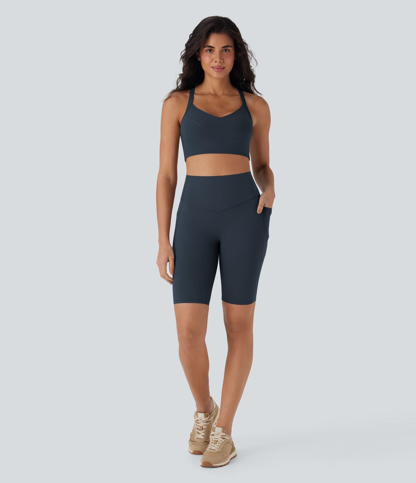 Short cycliste 22,8 cm d'entraînement gainant taille haute avec poches Halara UltraSculpt™