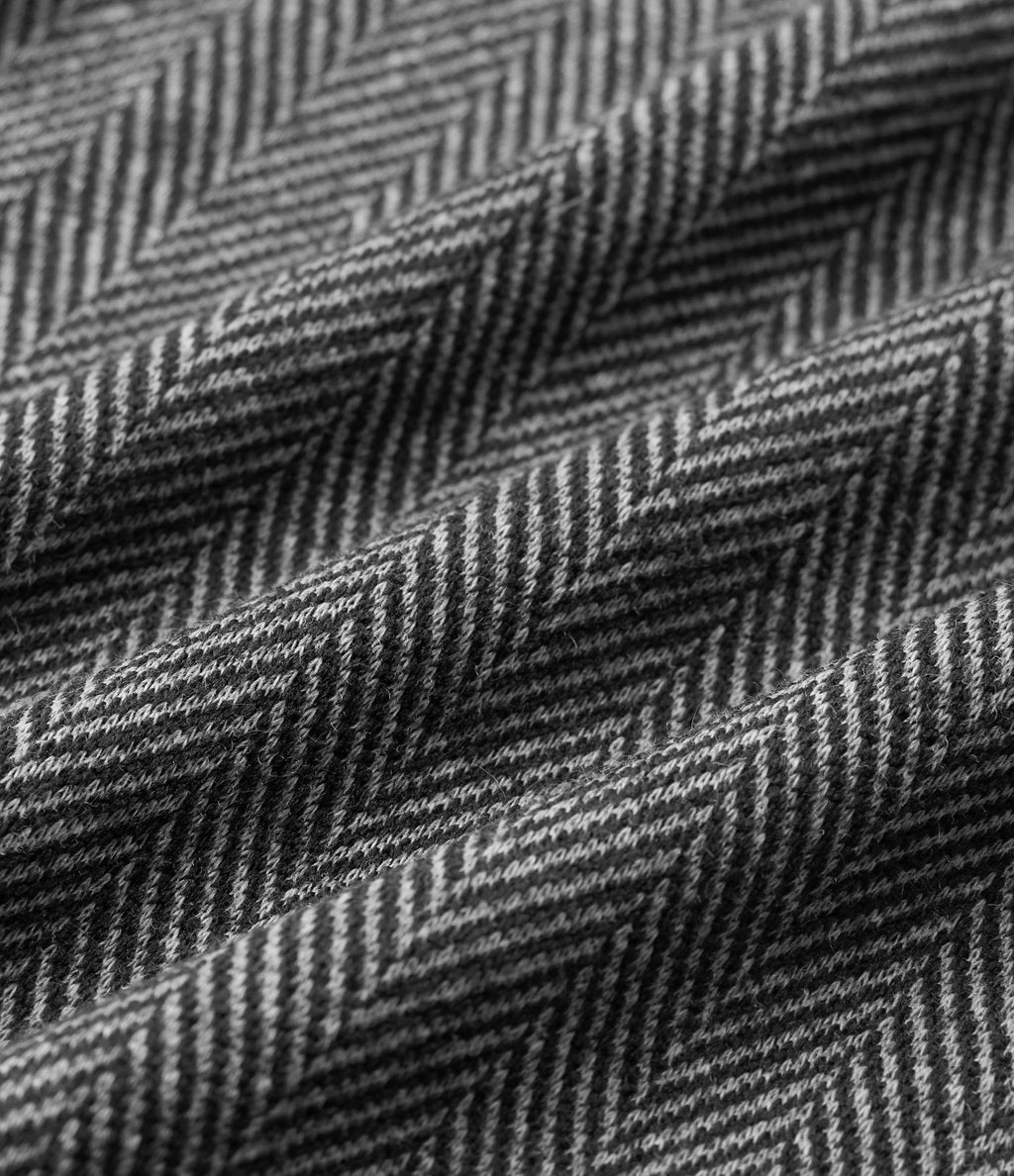 Robe midi moulante esprit bureau à motif, col montant et sans manches