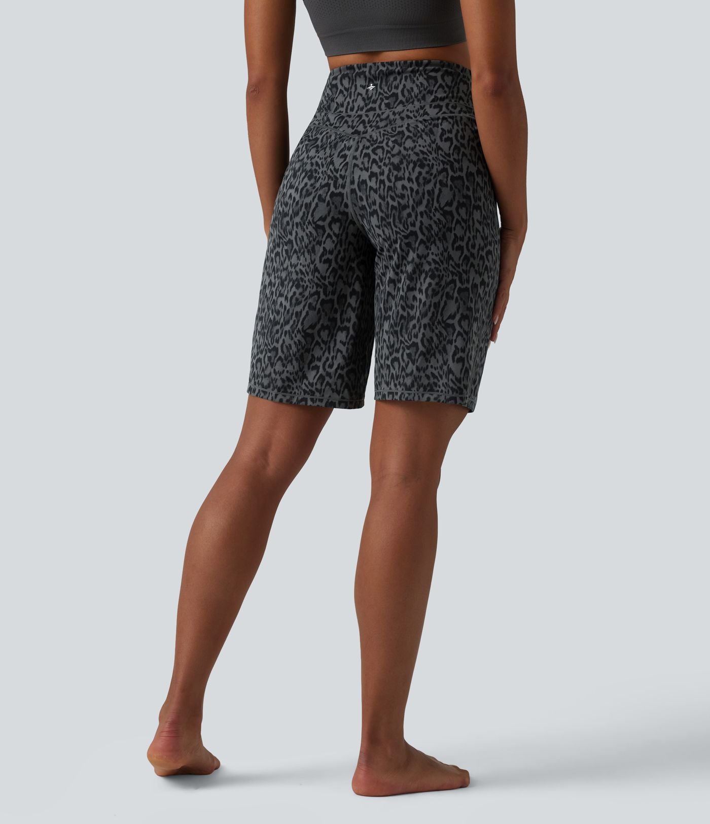 Short de yoga Halara UltraSculpt™ imprimé léopard, taille haute, gainant, jambes droites, 25 cm, avec poches