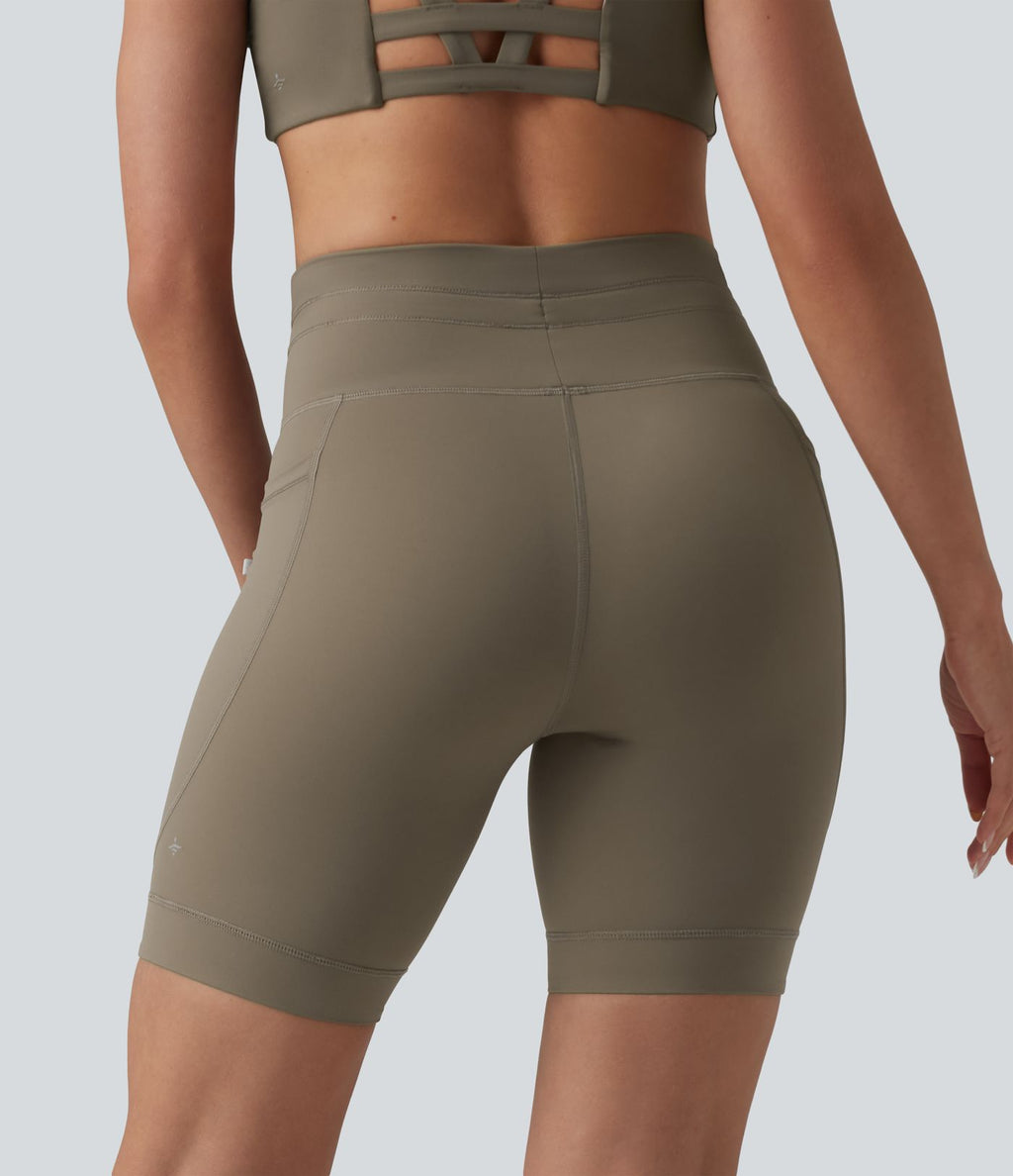 Short de cycliste yoga uni taille haute 17,5 cm avec cordon de serrage et poches
