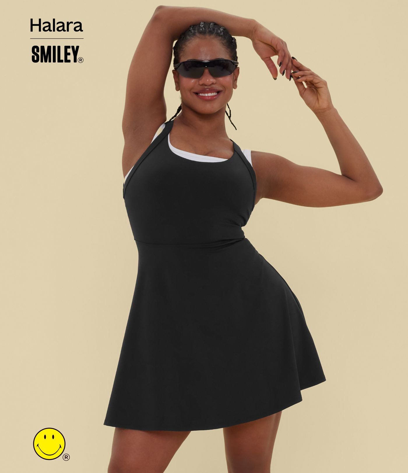 Robe sport évasée dos ouvert torsadé Halara X Smiley® SoftlyZero™ Airy avec poches – Longueur allongée – Édition Easy Peasy – Bonnets A à D