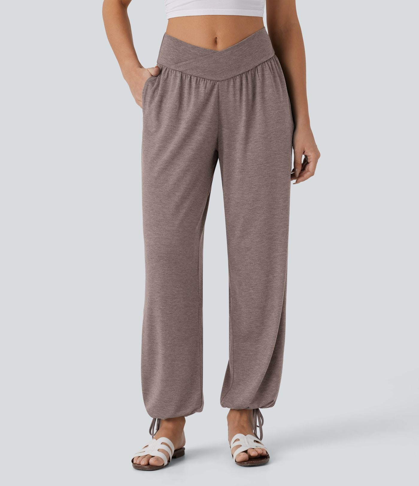 Pantalon de jogging décontracté à taille haute croisée avec poches latérales et cordon de serrage