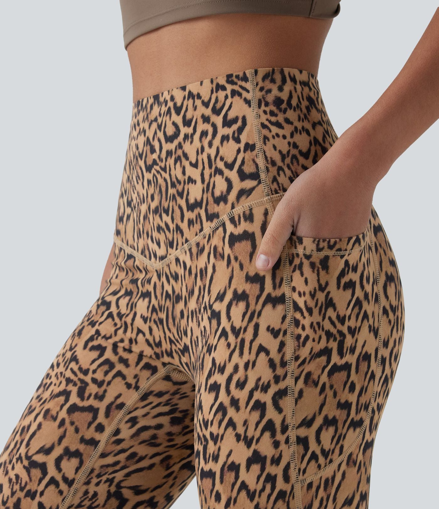 Legging corsaire d'entraînement taille haute gainant imprimé léopard Halara UltraSculpt™ avec poches