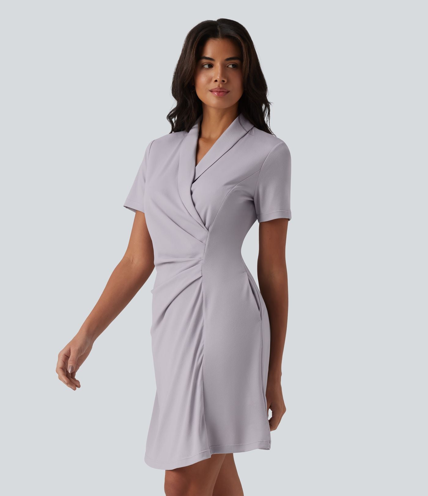 Robe tailleur courte col châle manches courtes
