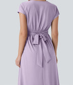 Robe midi Breezeful™ col V manches courtes à liens dans le dos séchage rapide avec poches latérales