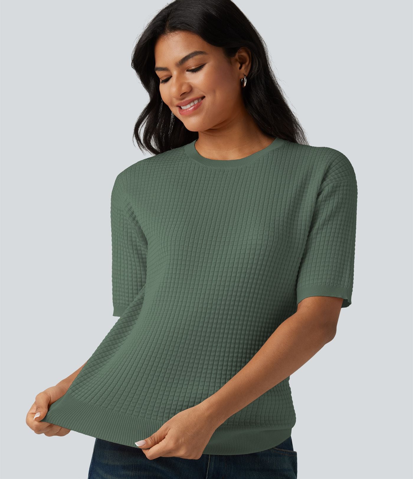 Pull col rond manches courtes en tissu gaufré