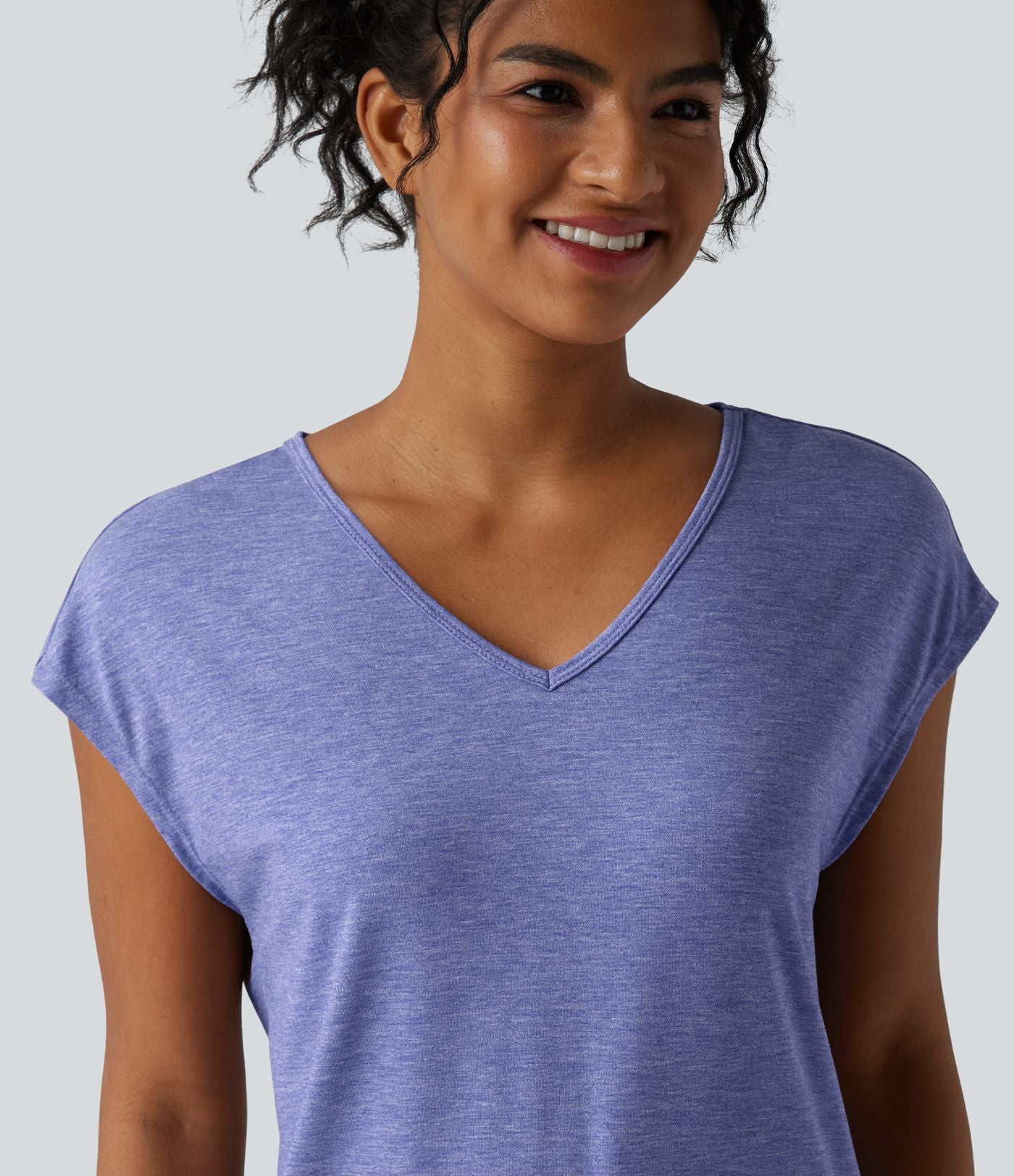 T-shirt décontracté chiné ample à manches courtes et col V