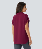 Chemise de travail col V avec ourlet arrondi