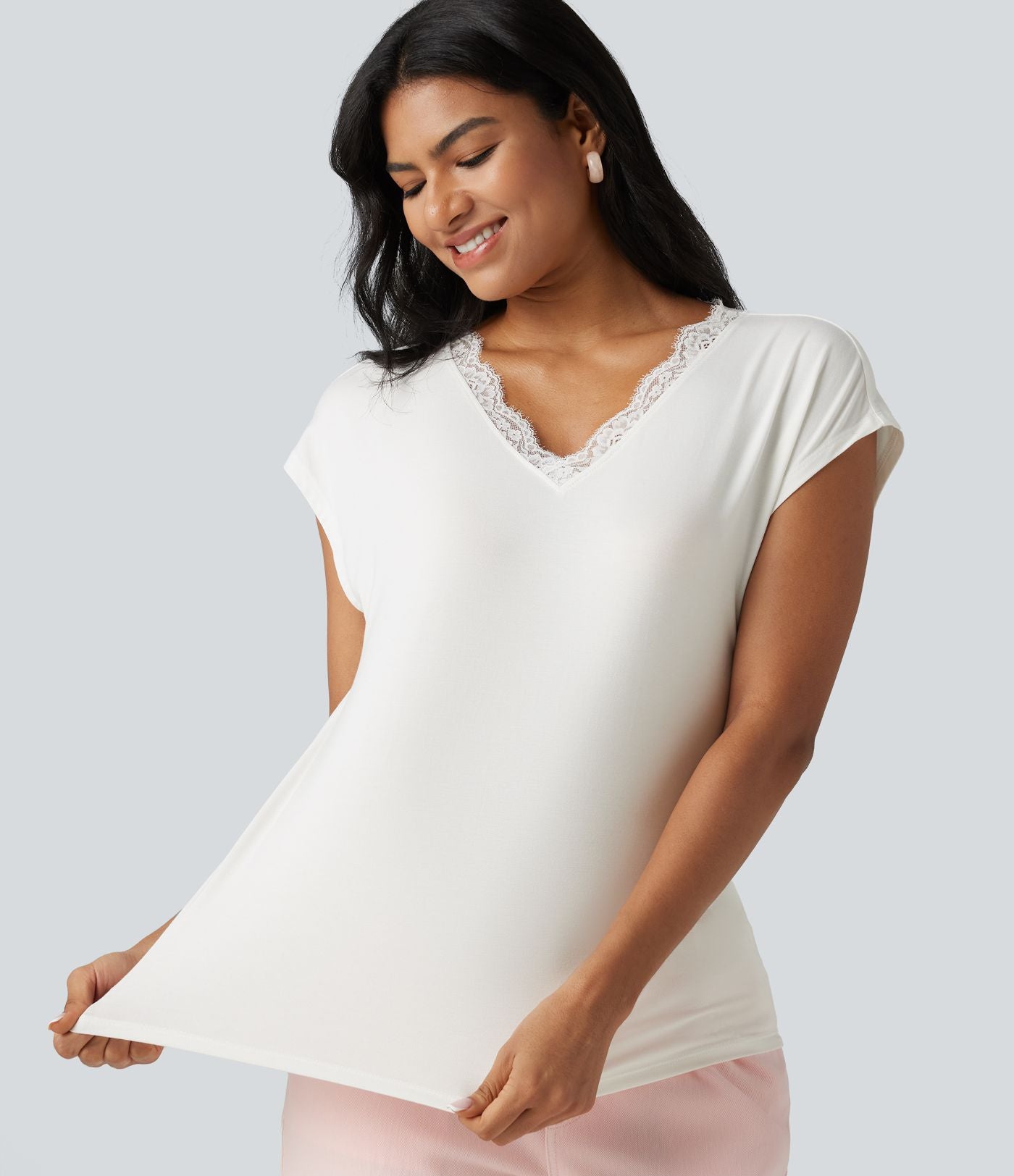 T-shirt décontracté en dentelle col V manches courtes