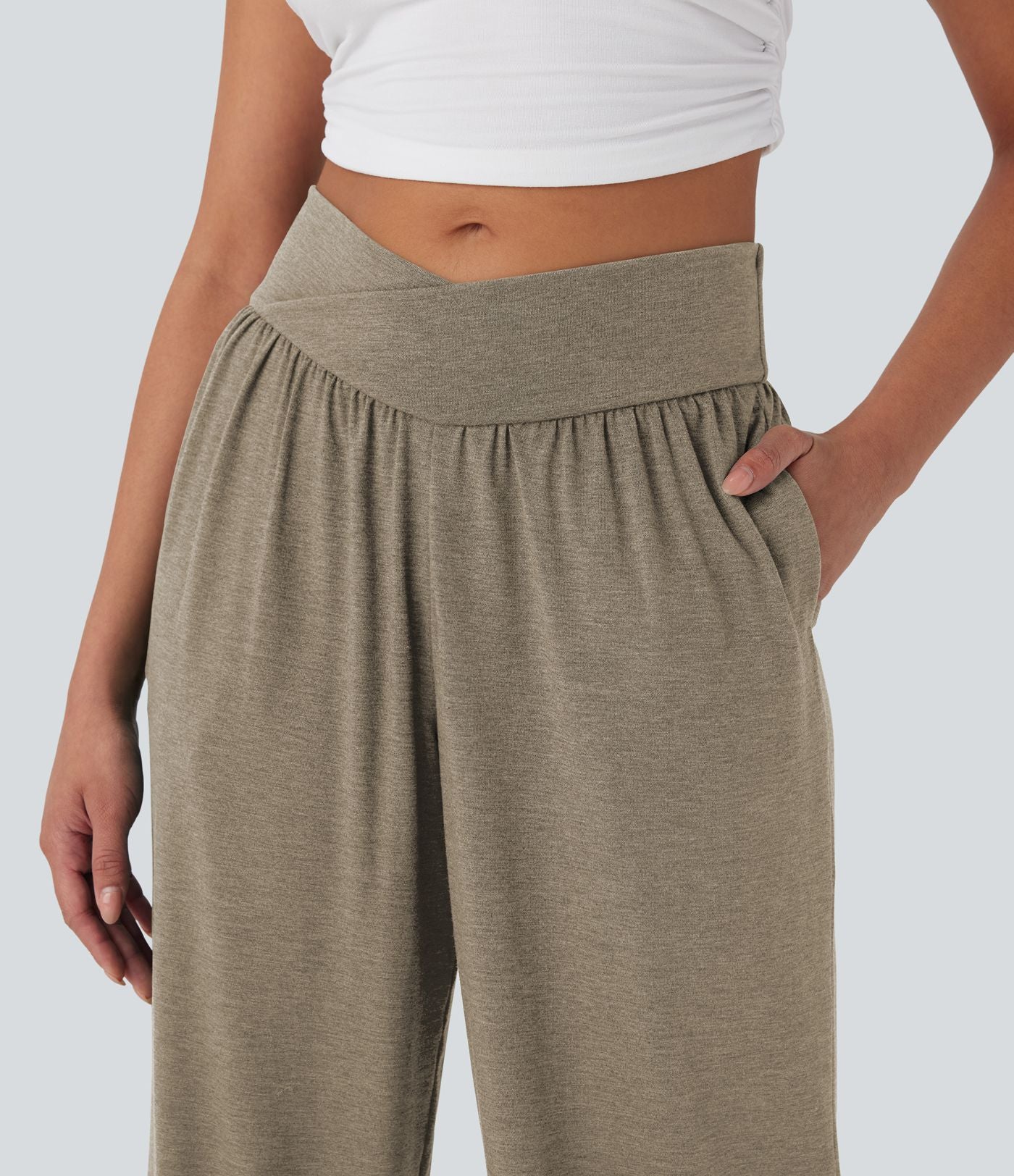 Pantalon de jogging décontracté à taille haute croisée avec poches latérales et cordon de serrage