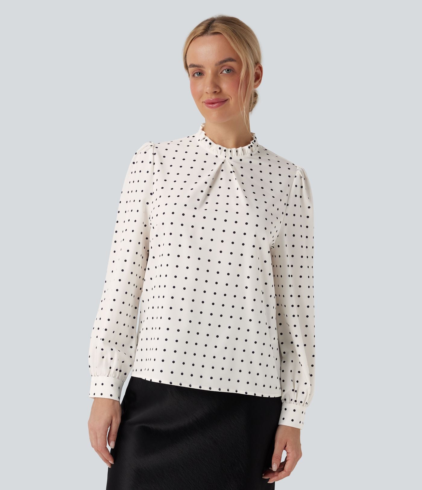 Blouse travail col montant à volants pois manches longues