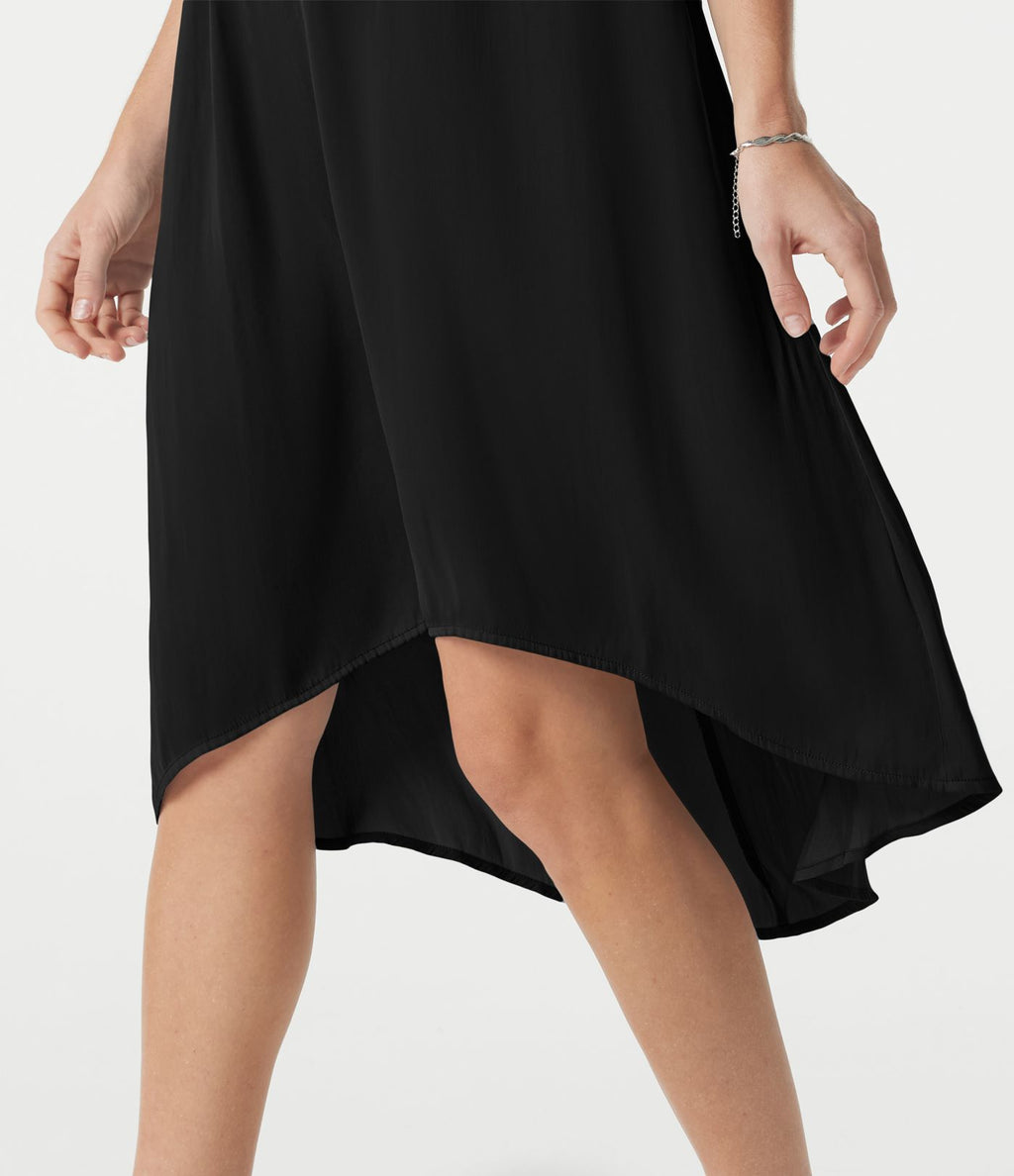 Robe fluide de vacances 2-en-1 col rond échancré sans manches asymétrique