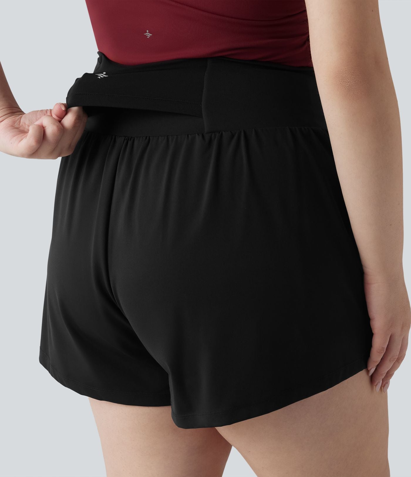 Short de yoga SoftlyZero™ Airy grande taille effet gainant 2-en-1 effet frais, entrejambe 13cm taille haute avec poches