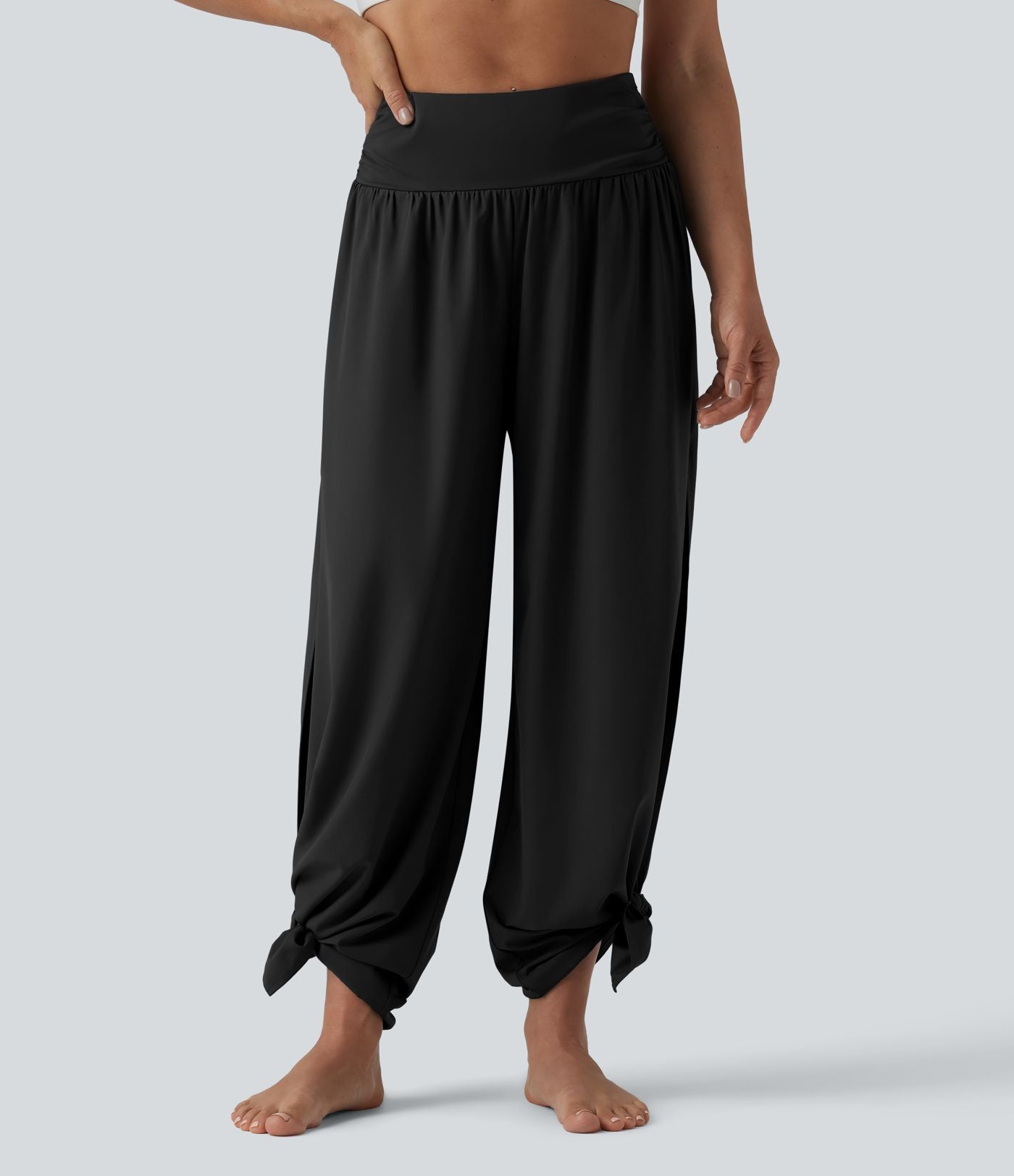 Pantalon fluide Breezeful™ taille haute à séchage rapide avec fronces, fente et poches