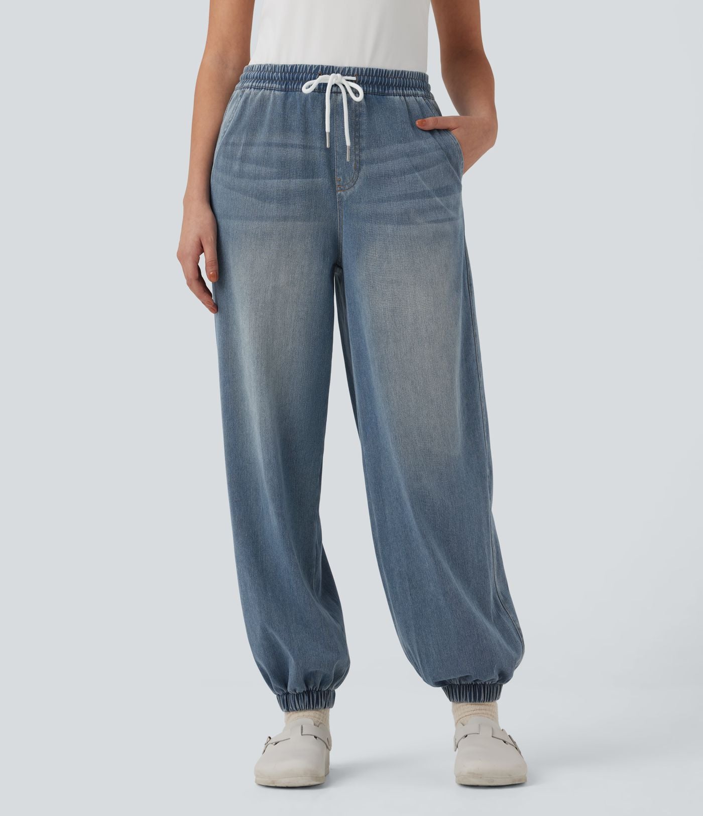 Jean décontracté Halara Flex™ taille mi-haute avec cordon de serrage et pochesns